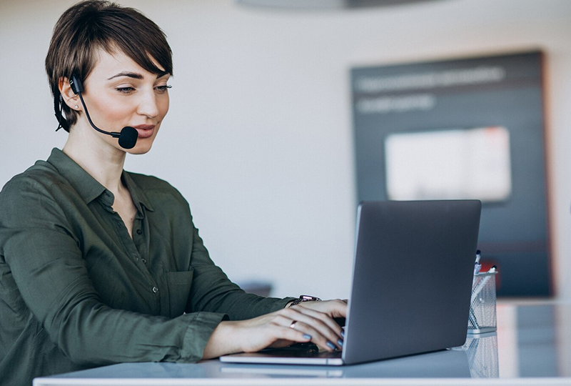 Why Opt for Live Reps as Your Dedicated Customer Call Center Support?
